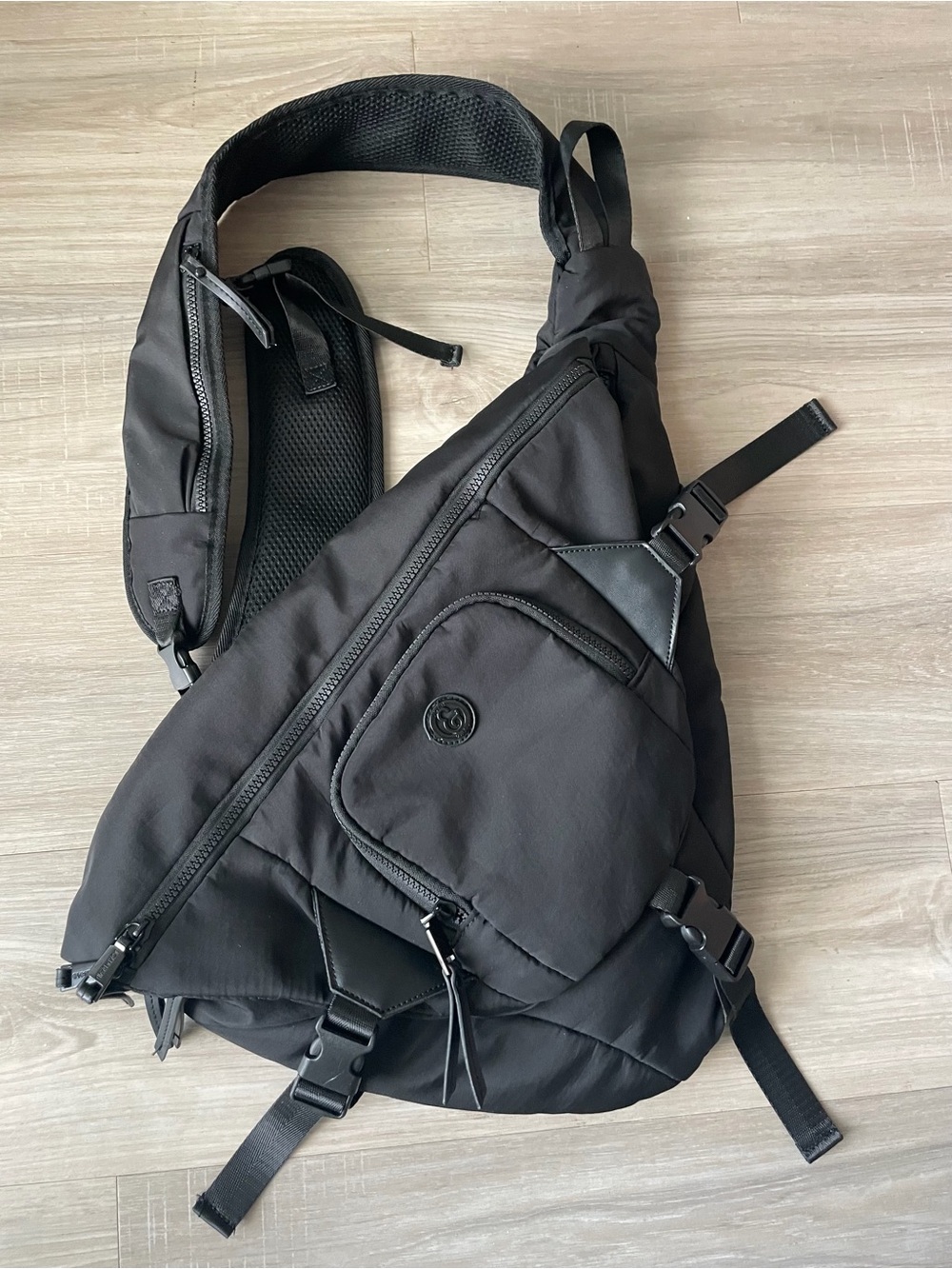 Joan & David crossbody backpack